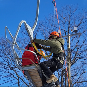 Sauvetage en hauteur - Évacuation d'une remontée mécanique (station de ski) - Entreprise